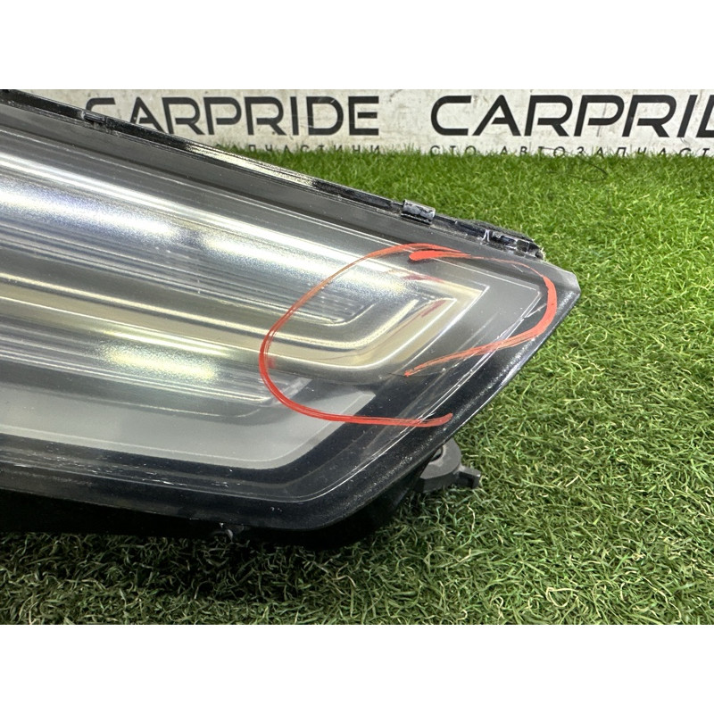 Фара (оптика) AUDI A4 B9 2017 2.0 TFSI 8W0941044B