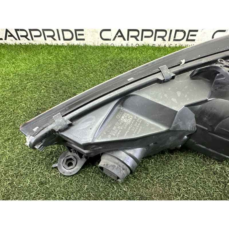 Фара (оптика) AUDI A4 B9 2017 2.0 TFSI 8W0941044B