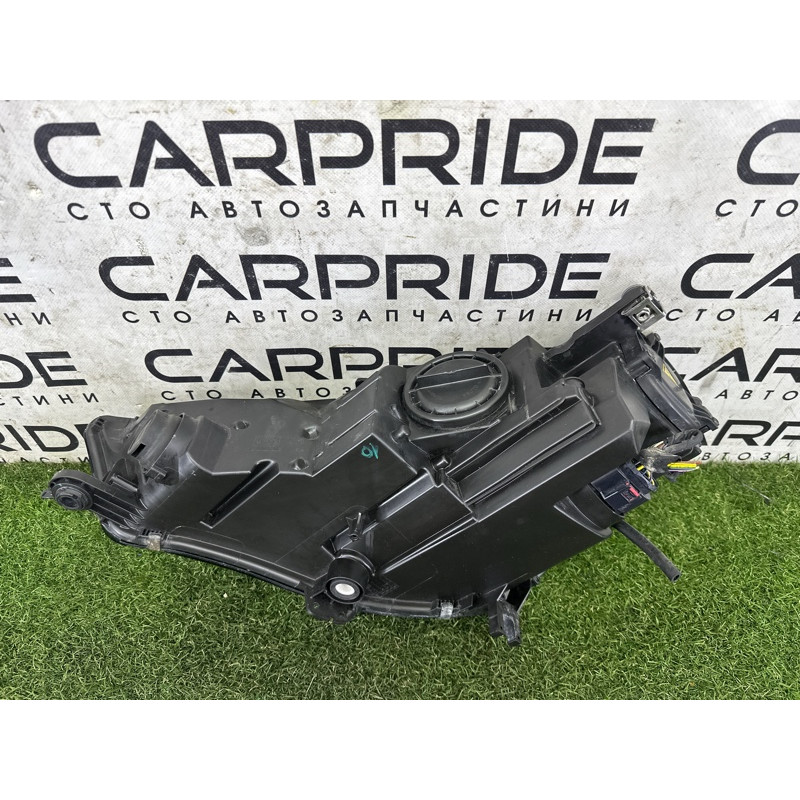 Фара (оптика) AUDI A4 B9 2017 2.0 TFSI 8W0941044B