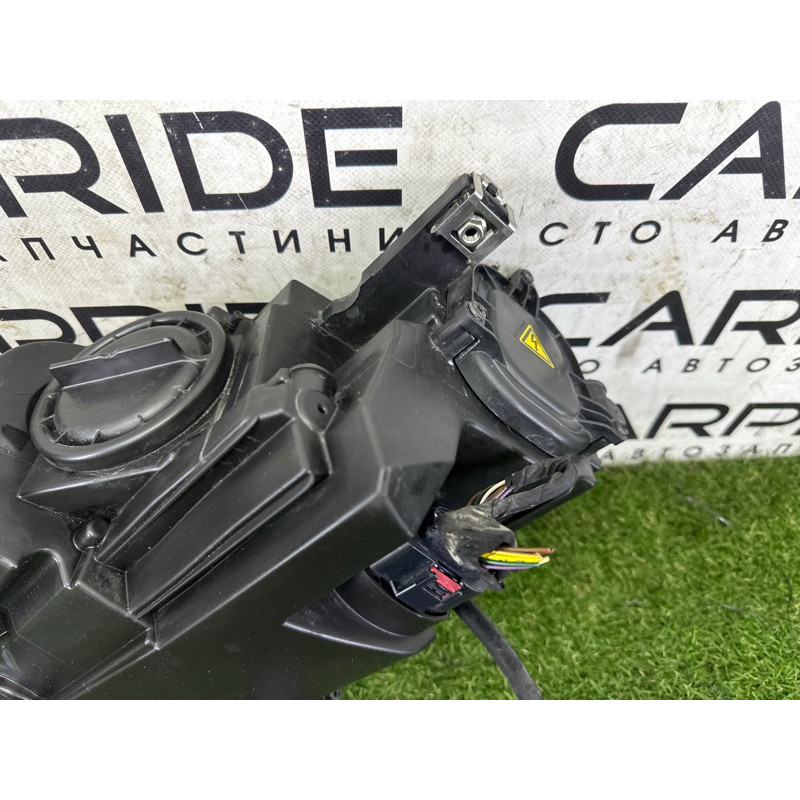 Фара (оптика) AUDI A4 B9 2017 2.0 TFSI 8W0941044B