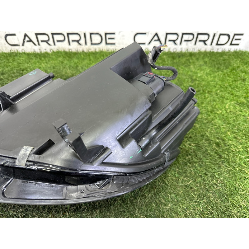 Фара (оптика) AUDI A4 B9 2017 2.0 TFSI 8W0941044B