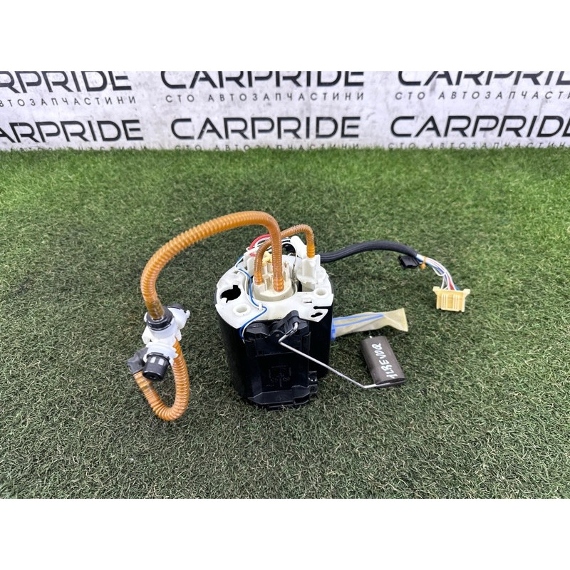 Топливный насос (топливная система) LAND ROVER Range Rover Evoque L538 2016 2.0 LR057235