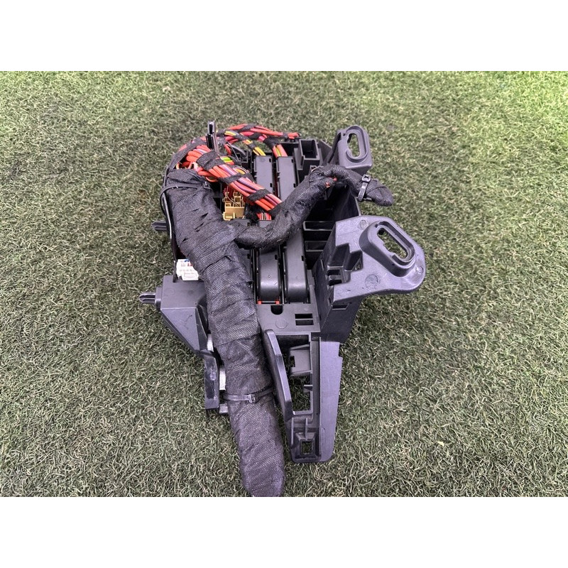 Блок предохранителей (электрика) AUDI A4 B9 2018 2.0 DBPA 8W0971845AJ