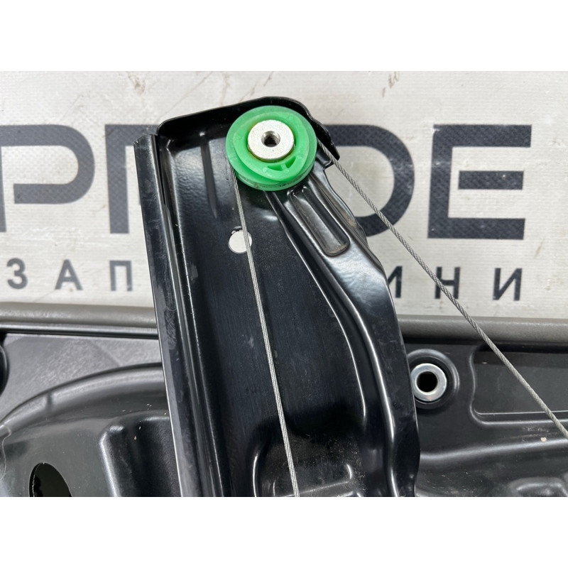 Механизм стеклоподъемника (кузов и элементы) Volkswagen Touareg II NF 2013 3.0 TDI 7P6837462B