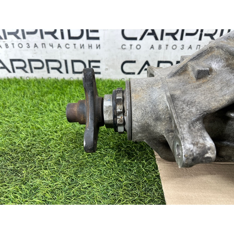 Редуктор (трансмісія) BMW 5-series F10 2011 N63B44 33107577101