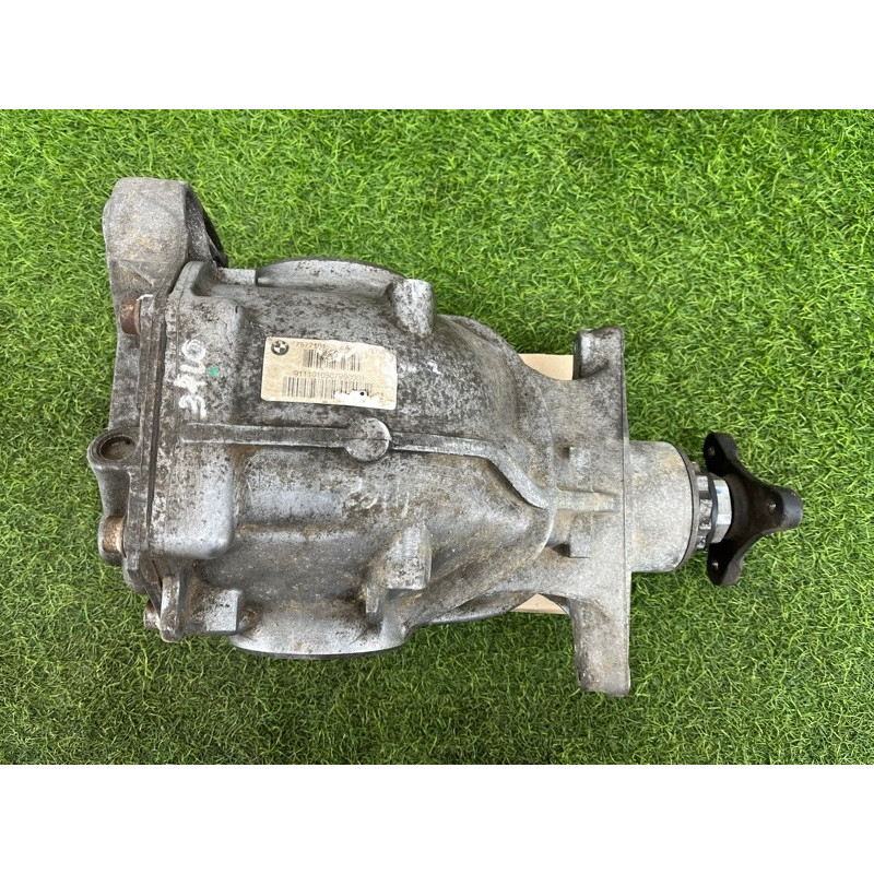 Редуктор (трансмісія) BMW 5-series F10 2011 N63B44 33107577101