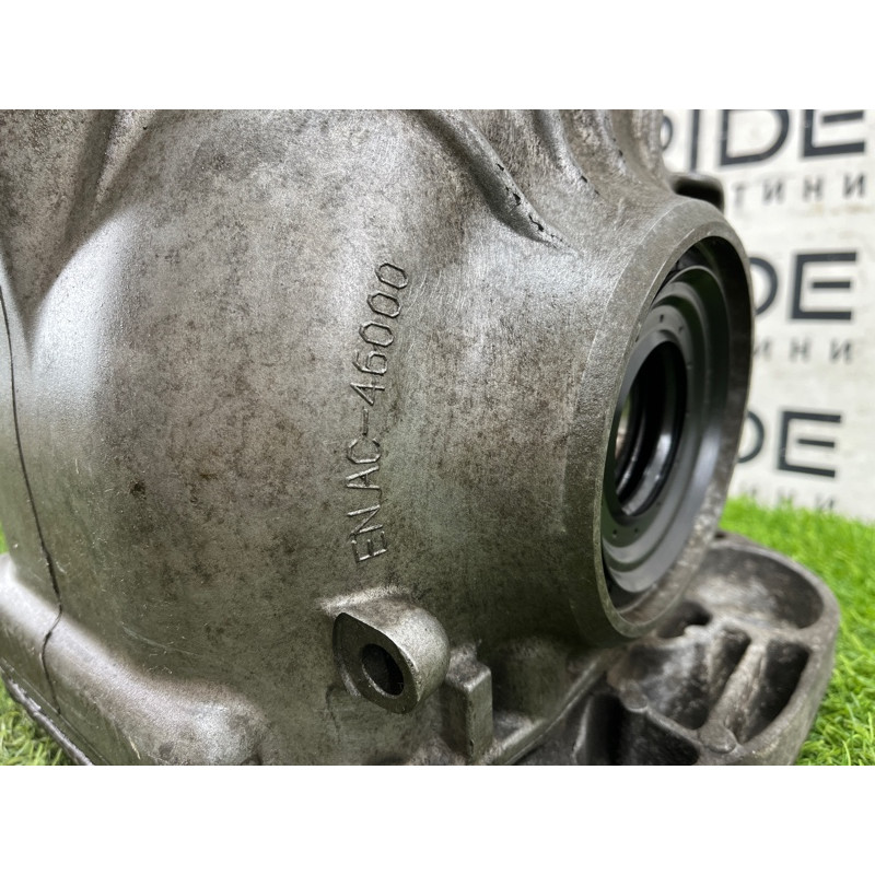 Редуктор (трансмісія) BMW 5-series F10 2011 N63B44 33107577101