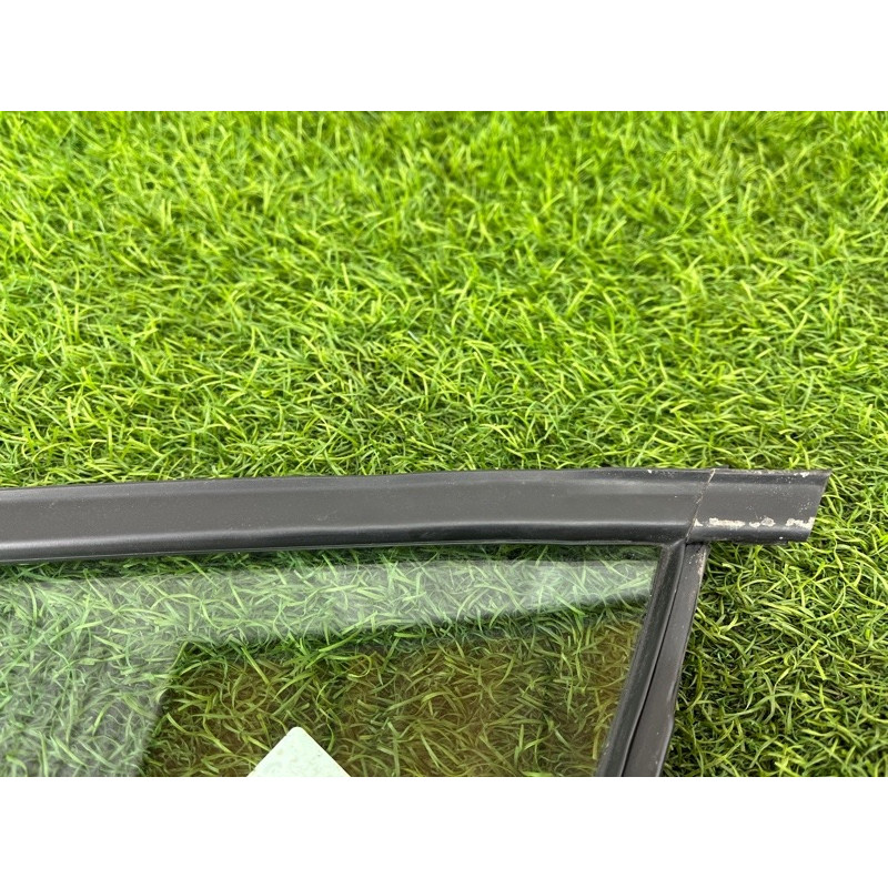 Форточка дверцят (кузов і елементи) BMW 3-series E36 51348122405