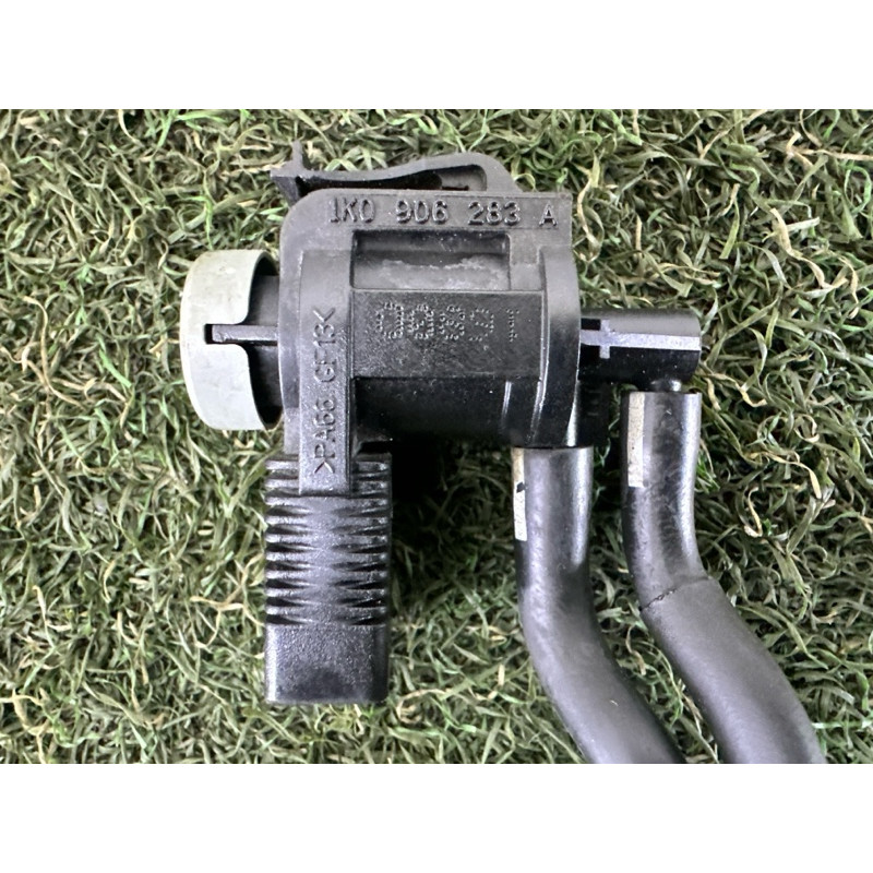 Вакуумная трубка (двигатель и элементы) Volkswagen Touareg NF 2012 3.0 Hybrid CGFA 06E133773BE