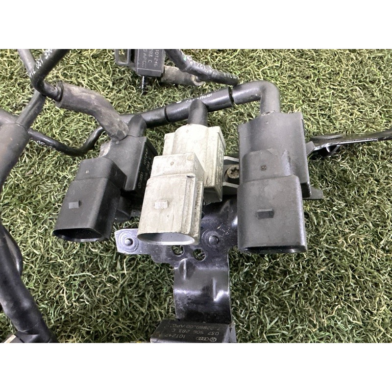Вакуумная трубка (двигатель и элементы) Volkswagen Touareg NF 2012 3.0 Hybrid CGFA 06E133773BE