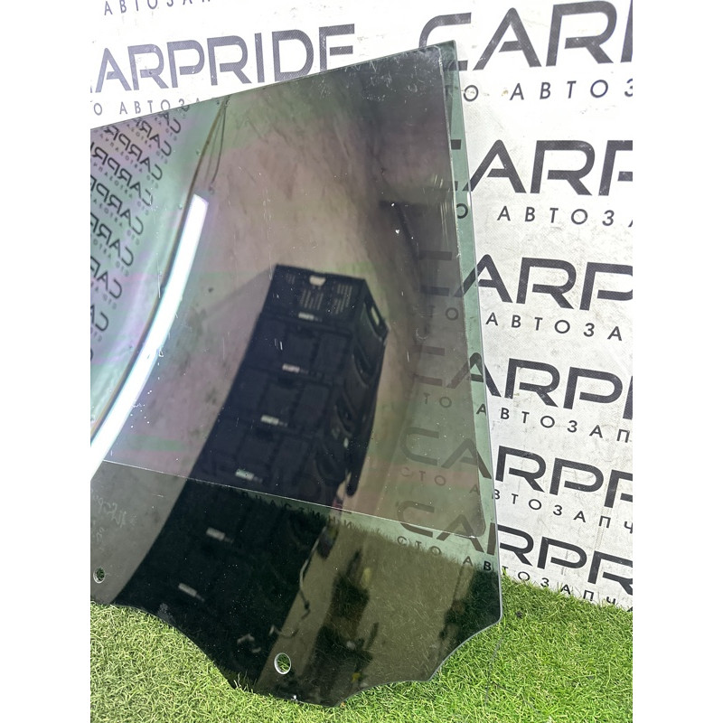 Скло (кузов и элементы) LAND ROVER RANGE ROVER Sport L494 2016 3.0 Diesel LR043954
