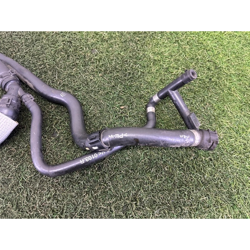 Патрубок (система охлаждения) Volkswagen Touareg NF 2015 3.6 CGRA 7P6121156E