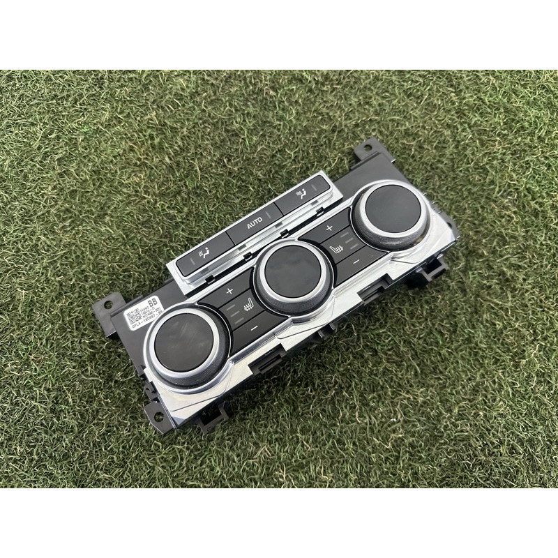 Блок управління клімат-контролем (электрика / блоки управления) LAND ROVER Range Rover L405 2016 5.0 LR070397