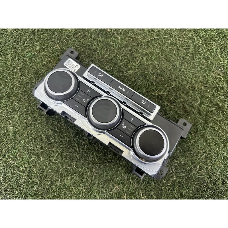 Блок управління клімат-контролем (электрика / блоки управления) LAND ROVER Range Rover L405 2016 5.0 LR070397