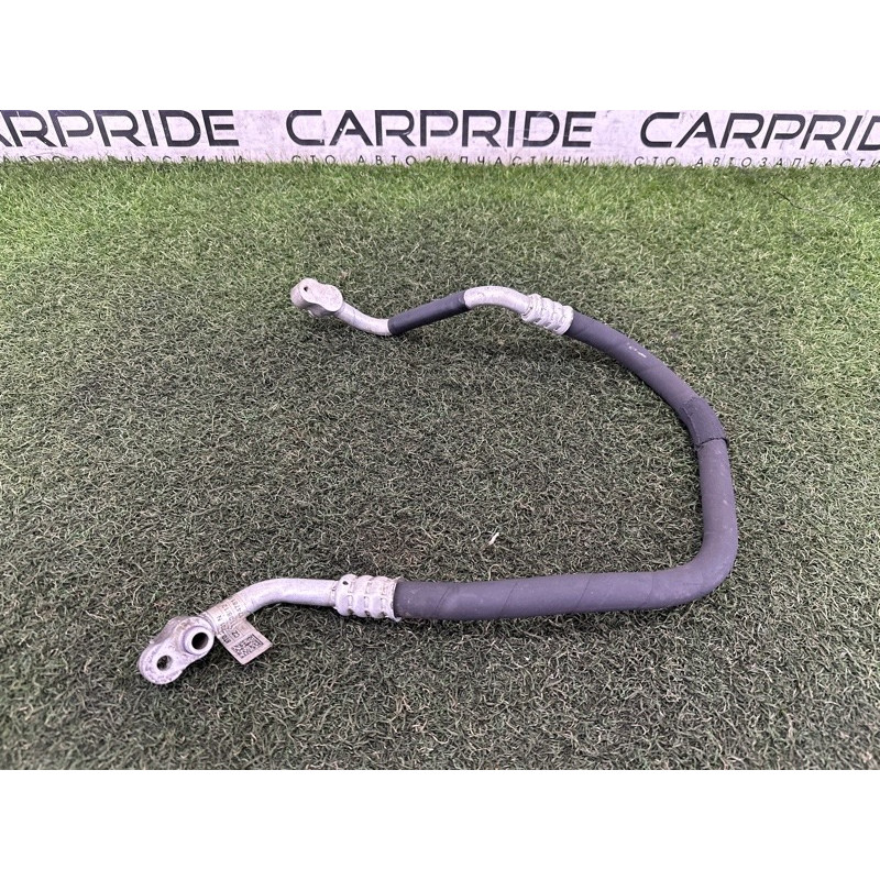 Трубка кондиционера (отопление и кондиционирование) AUDI A4 B8 2013 2.0 TFSI 8T0260701N