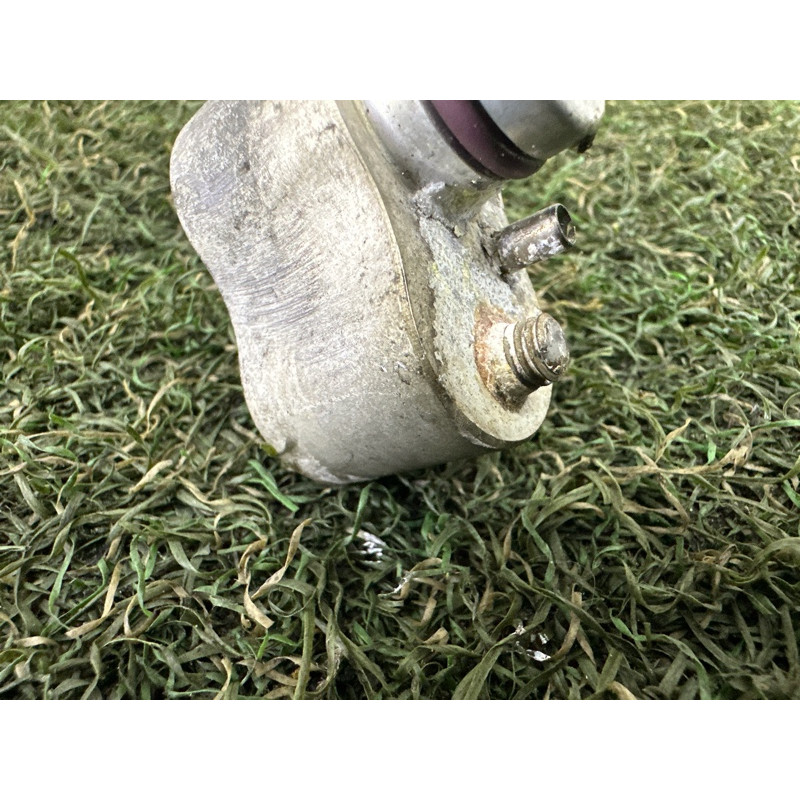 Трубка кондиционера (отопление и кондиционирование) AUDI A4 B8 2013 2.0 TFSI 8T0260701N