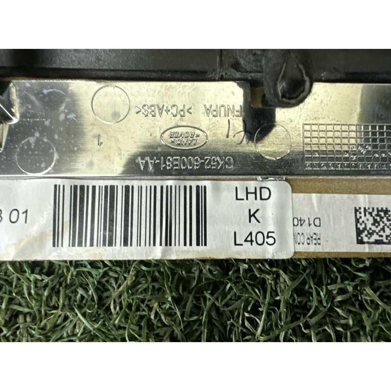 Декоративна накладка центральної консолі (салон) LAND ROVER Range Rover L405 2016 5.0 LR052218