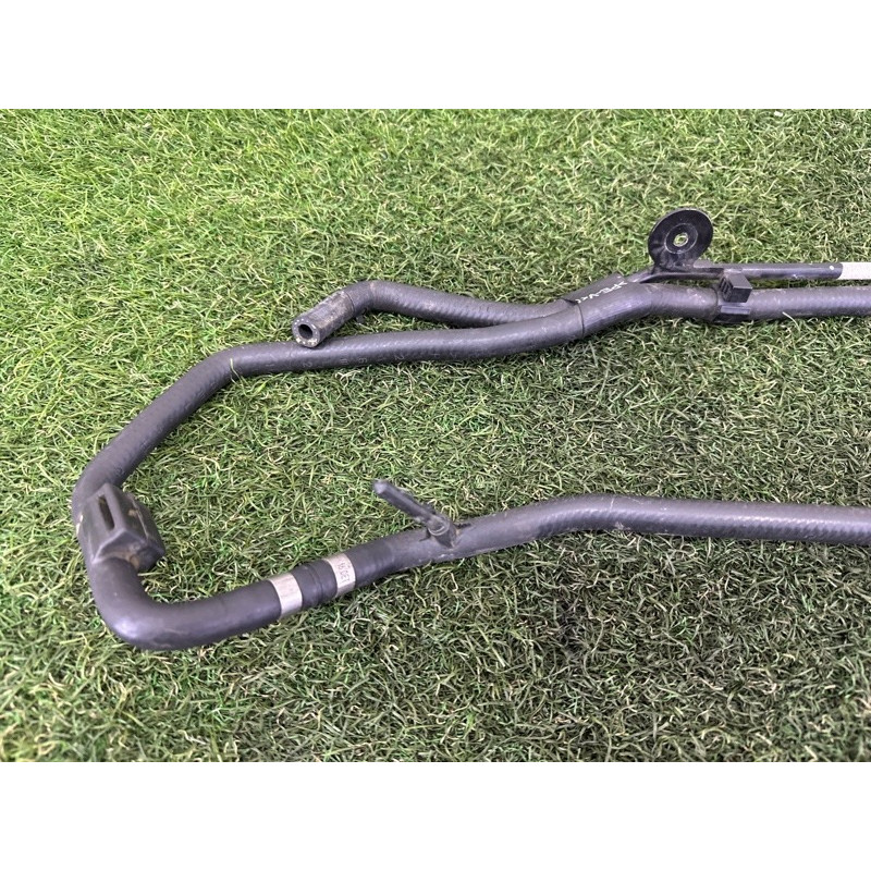 Трубка системи охолодження (система охолодження) Volkswagen Touareg NF 2013 3.0 Hybrid 7P6122447AJ