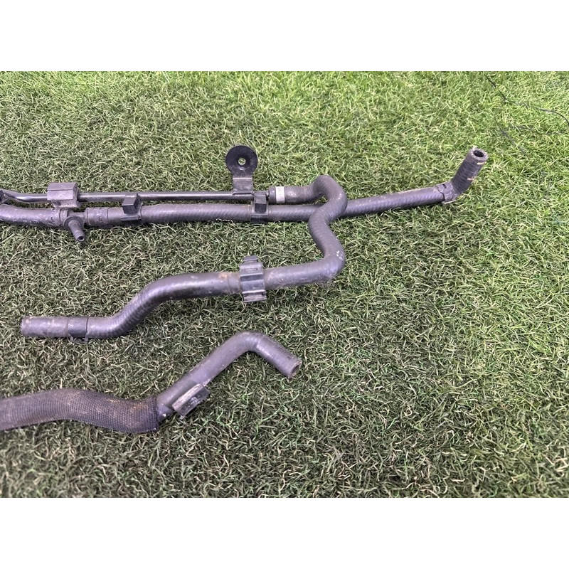 Трубка системи охолодження (система охолодження) Volkswagen Touareg NF 2013 3.0 Hybrid 7P6122447AJ