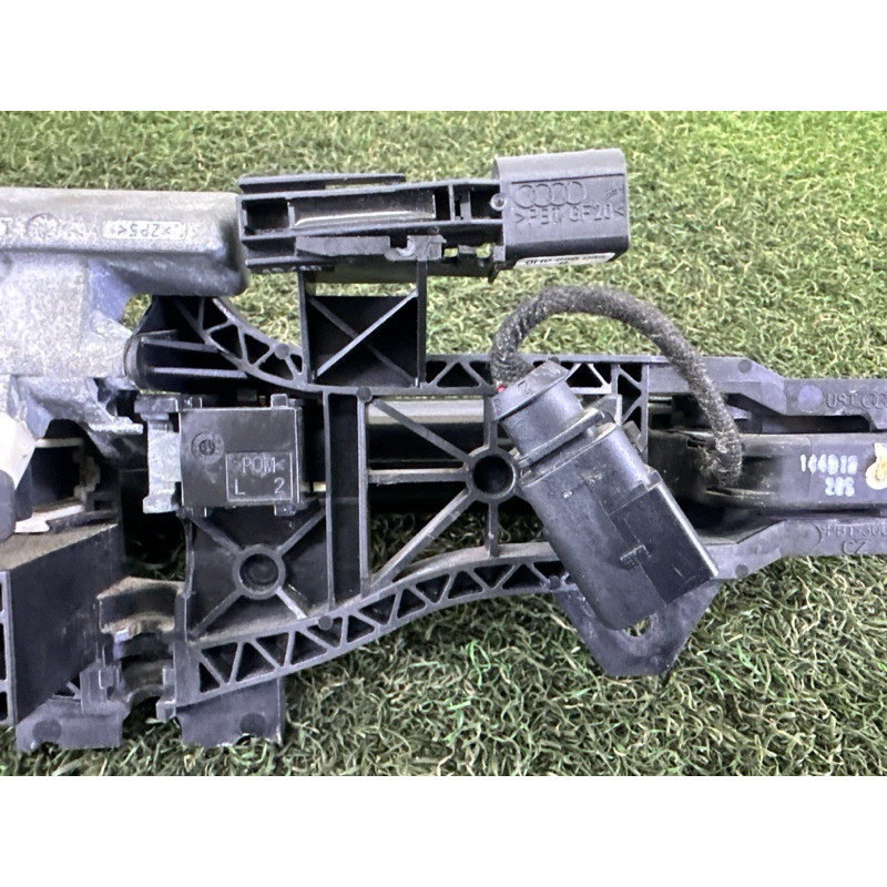 Ручка двери внешняя (кузов и элементы) AUDI Q7 4L 2011 3.0 TFSi 4L0837205BGRU