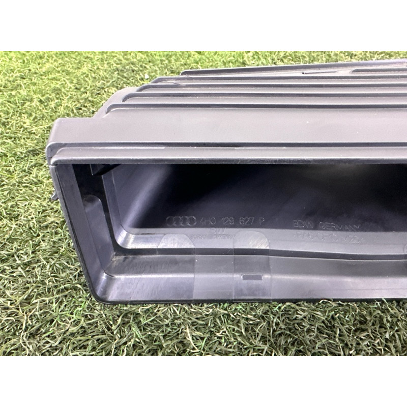 Повітрозабірник (подача палива) AUDI A8 D4 2011 4.2 CDRA 4H0129627P