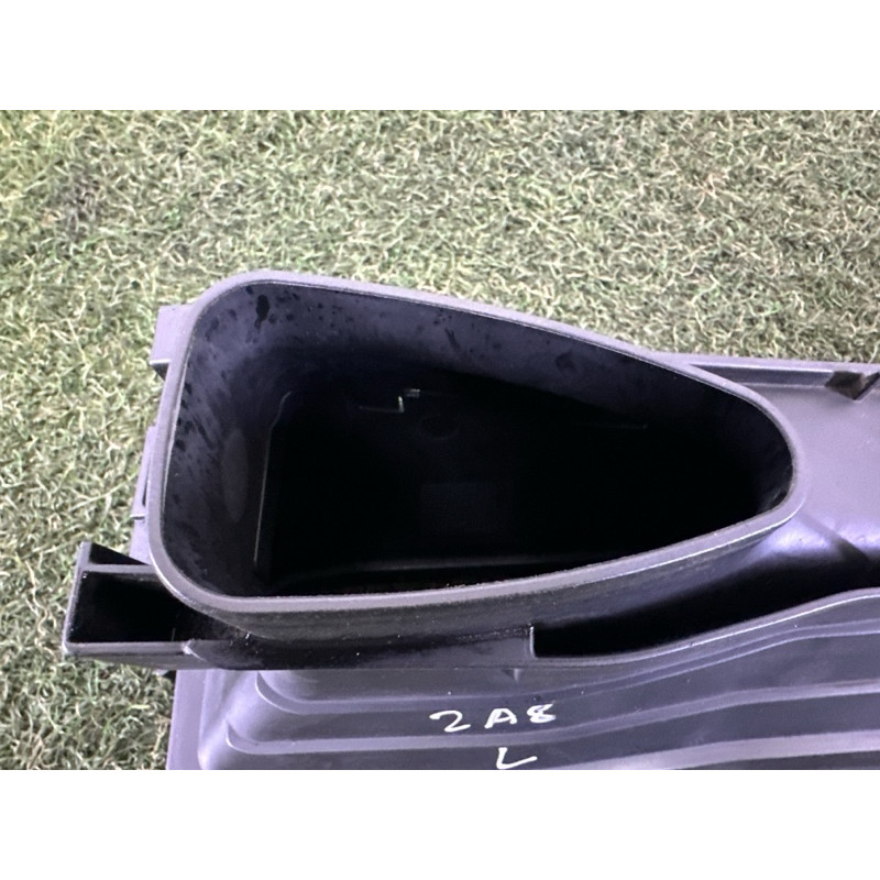 Повітрозабірник (подача палива) AUDI A8 D4 2011 4.2 CDRA 4H0129627P