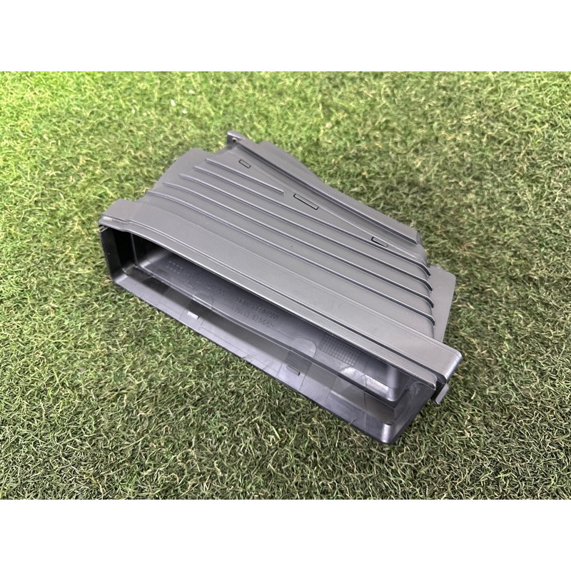 Повітрозабірник (подача палива) AUDI A8 D4 2011 4.2 CDRA 4H0129628AA