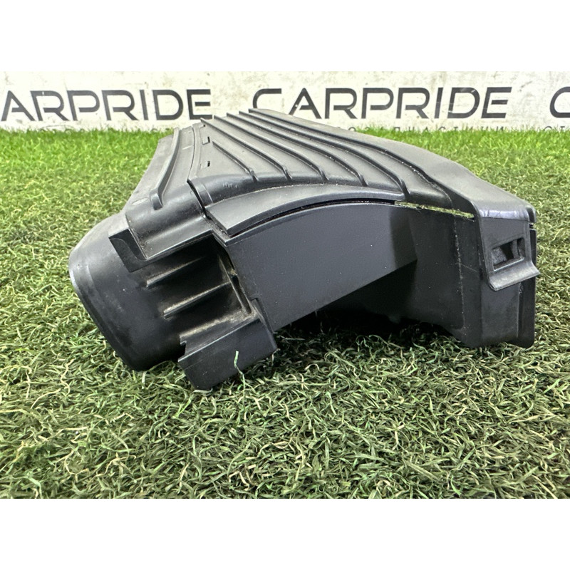 Повітрозабірник (подача палива) AUDI A8 D4 2011 4.2 CDRA 4H0129628AA