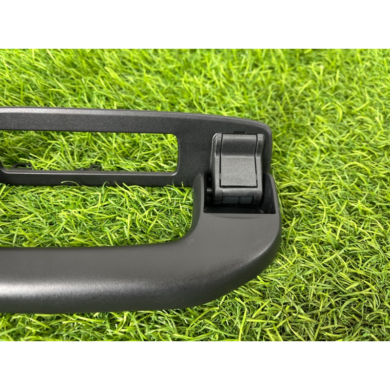 Ручка стелі (салон) Mercedes-Benz EQB 350 X243 2022 A16681006549051