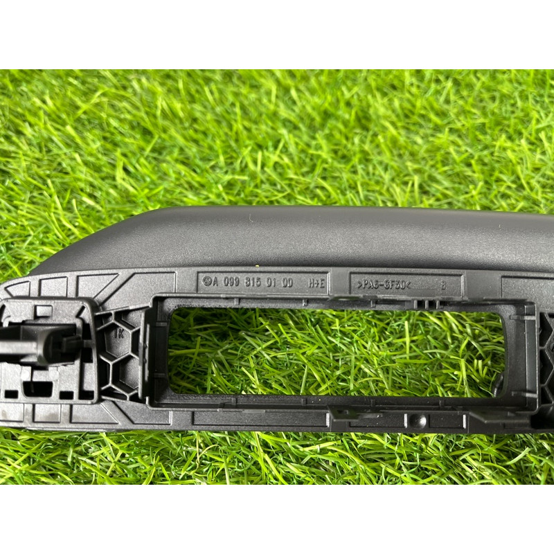 Ручка стелі (салон) Mercedes-Benz EQB 350 X243 2022 A16681006549051