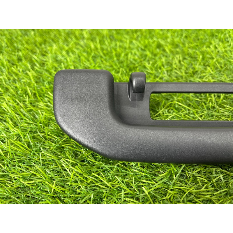 Ручка стелі (салон) Mercedes-Benz EQB 350 X243 2022 A16681005549051