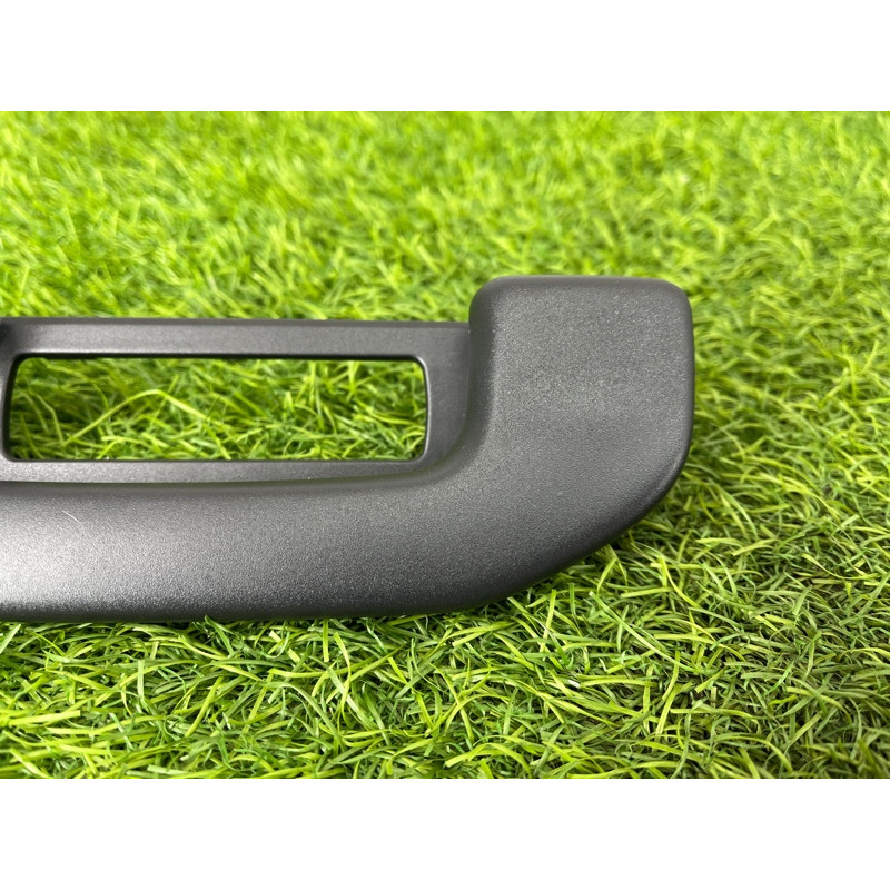 Ручка стелі (салон) Mercedes-Benz EQB 350 X243 2022 A16681005549051