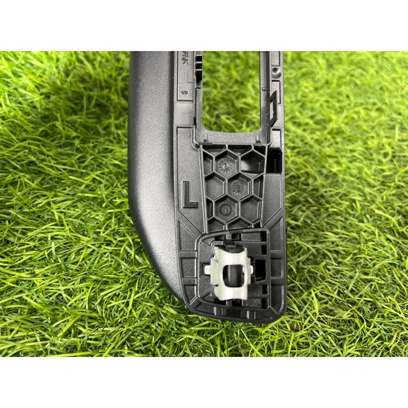 Ручка стелі (салон) Mercedes-Benz EQB 350 X243 2022 A16681005549051
