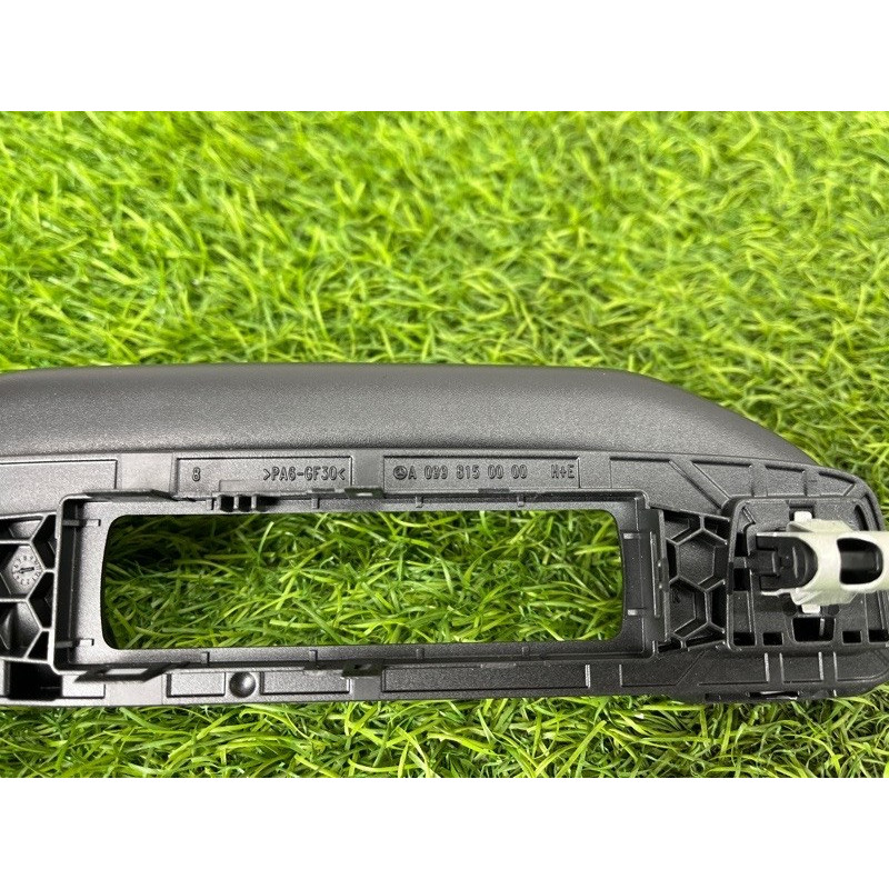 Ручка стелі (салон) Mercedes-Benz EQB 350 X243 2022 A16681005549051