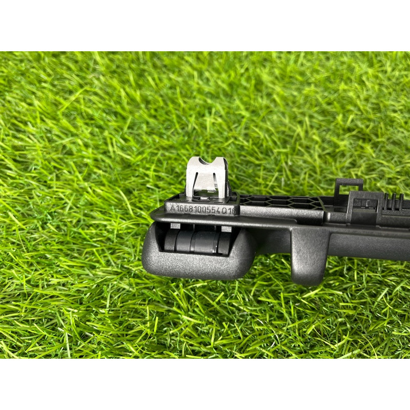 Ручка стелі (салон) Mercedes-Benz EQB 350 X243 2022 A16681005549051