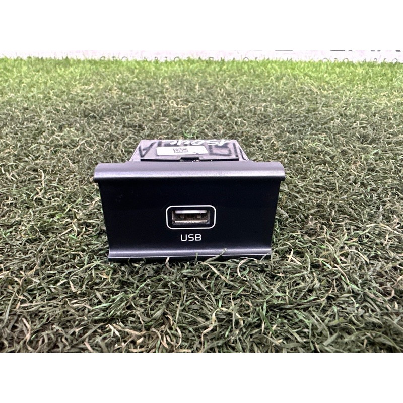 Гніздо USB/AUX (электрика) KIA Soul 3 2022 2.0 96120K0110