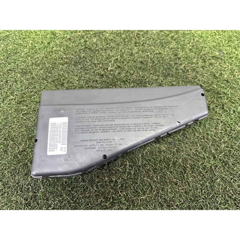 Airbag сидения (airbag / безопасность) Jeep Grand Cherokee WK2 2017 3.6 68109990AB