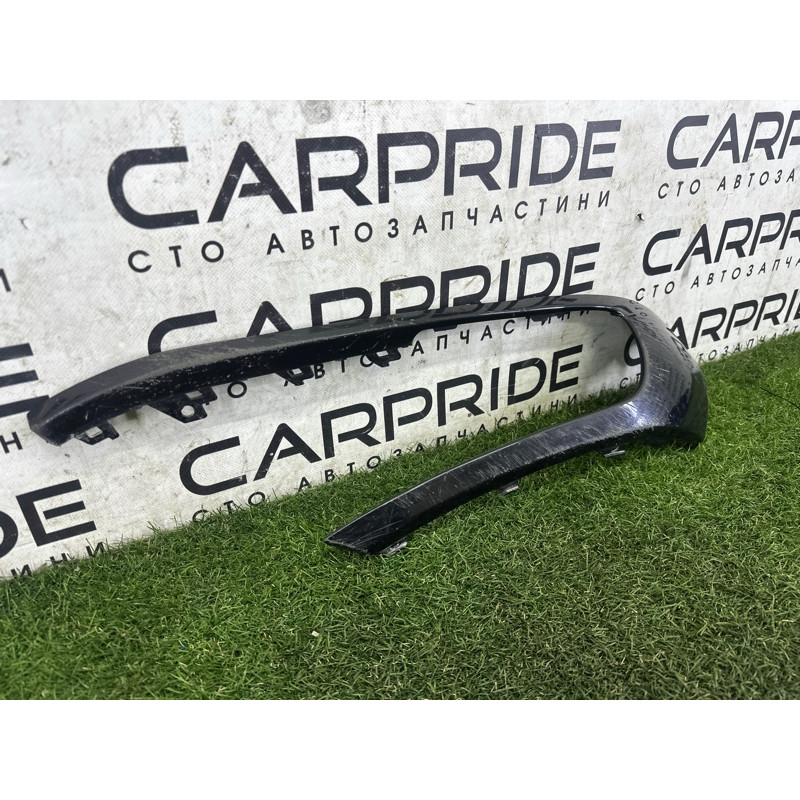 Накладка противотуманной фары (кузов и элементы) Volkswagen Touareg NF 2012 3.6 CGRA 7P6807489HGRU