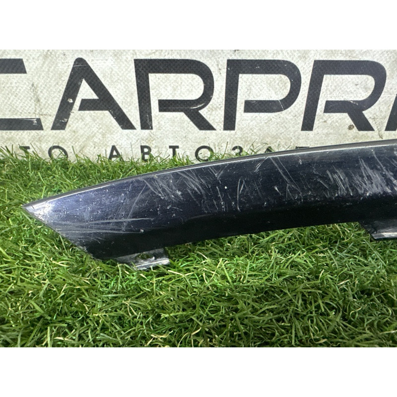 Накладка противотуманной фары (кузов и элементы) Volkswagen Touareg NF 2012 3.6 CGRA 7P6807489HGRU