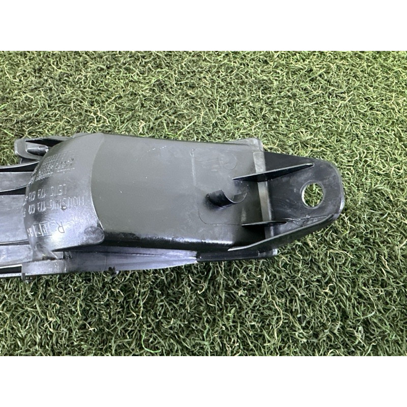 Катафот бампера (кузов и элементы) Volkswagen Touareg NF 2013 3.6 7P6945702C