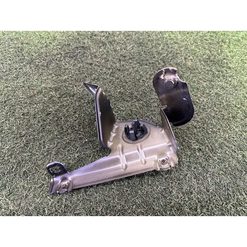 Крепление крыла (кузов и элементы) BMW X3 F25 2012 3.0 41357267328