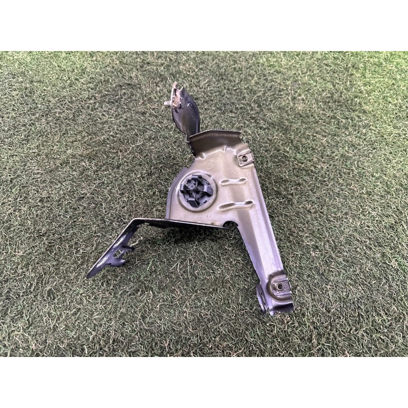 Крепление крыла (кузов и элементы) BMW X3 F25 2012 3.0 41357267328