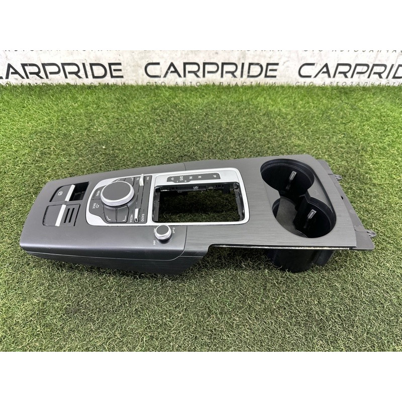 Накладка центральної консолі (салон) AUDI A3 8V 2016 1.8 CNSB 8V0919614P