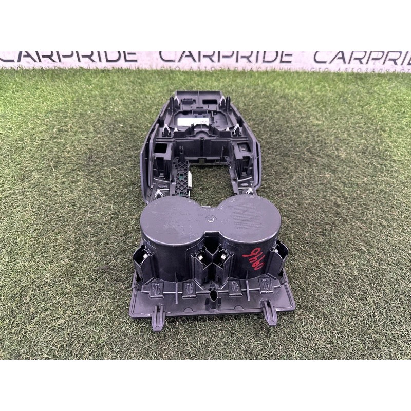 Накладка центральної консолі (салон) AUDI A3 8V 2016 1.8 CNSB 8V0919614P