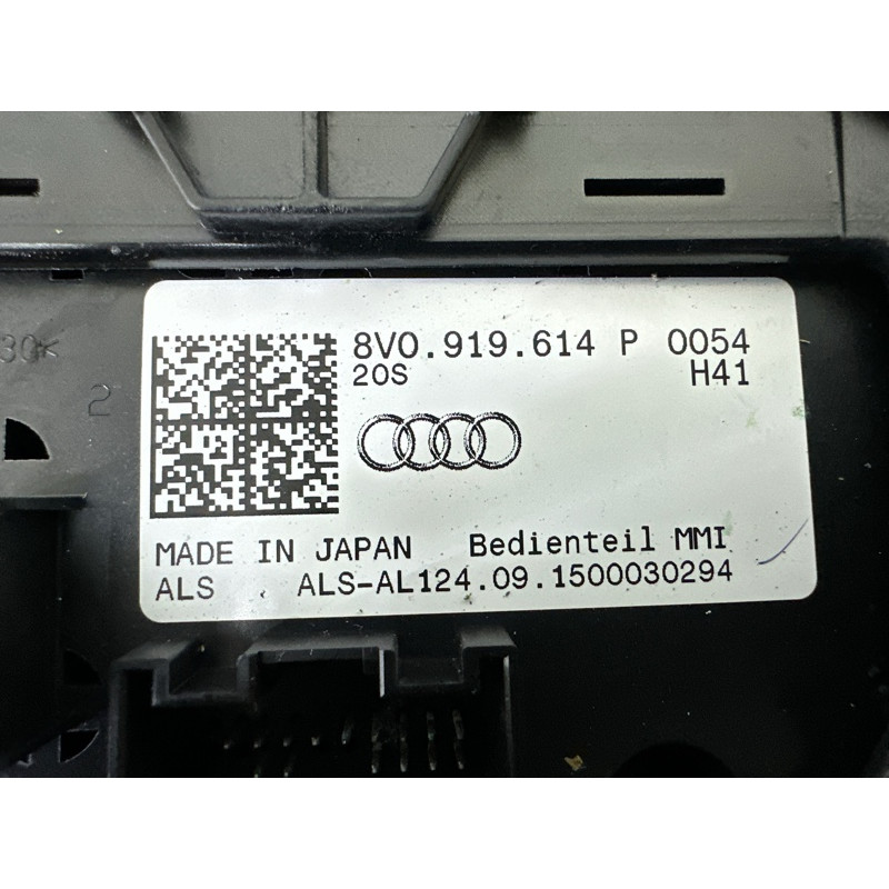 Накладка центральної консолі (салон) AUDI A3 8V 2016 1.8 CNSB 8V0919614P