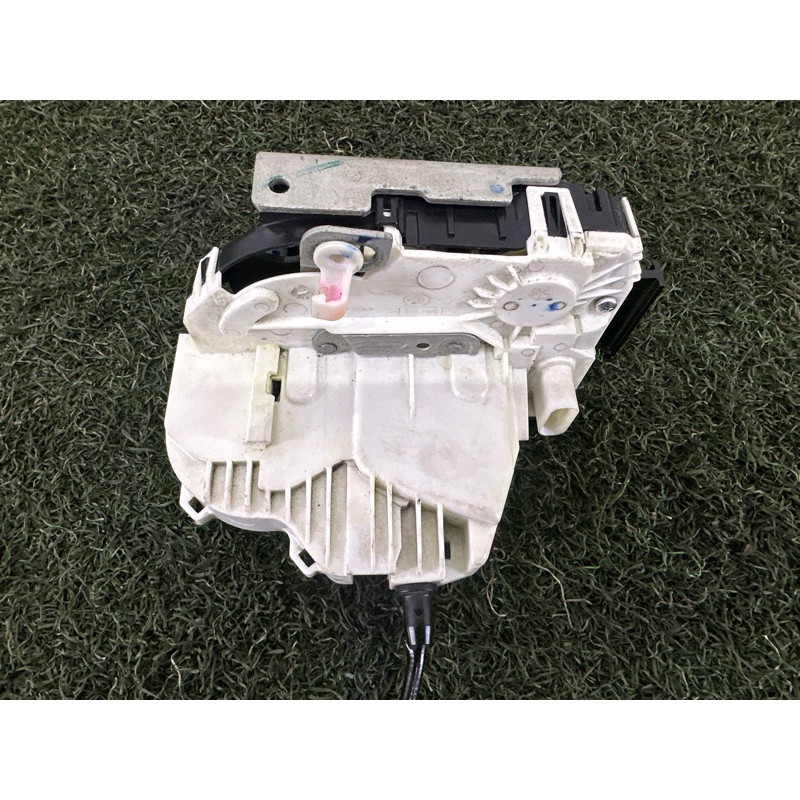 Замок дверей (кузов і елементи) Jeep Grand Cherokee WK2 2018 3.6 4589922AH