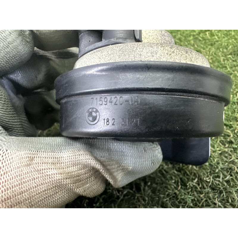 Сигнал (електрика) BMW X1 E84 2014 2.0 61337159420