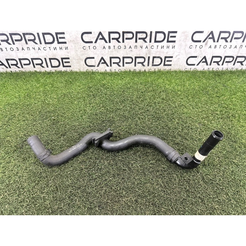 Шланг (система охолодження) Volkswagen Touareg NF 2013 3.0 Hybrid 7P0121070AA