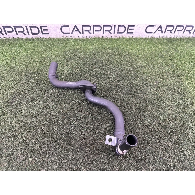 Шланг (система охолодження) Volkswagen Touareg NF 2013 3.0 Hybrid 7P0121070AA