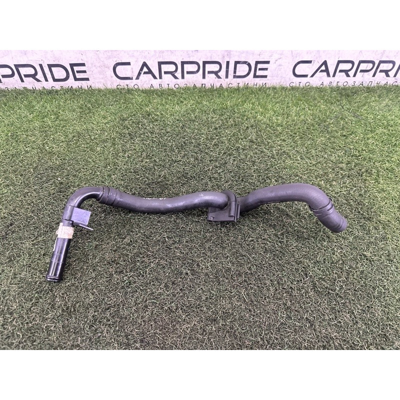 Шланг (система охолодження) Volkswagen Touareg NF 2013 3.0 Hybrid 7P0121070AA